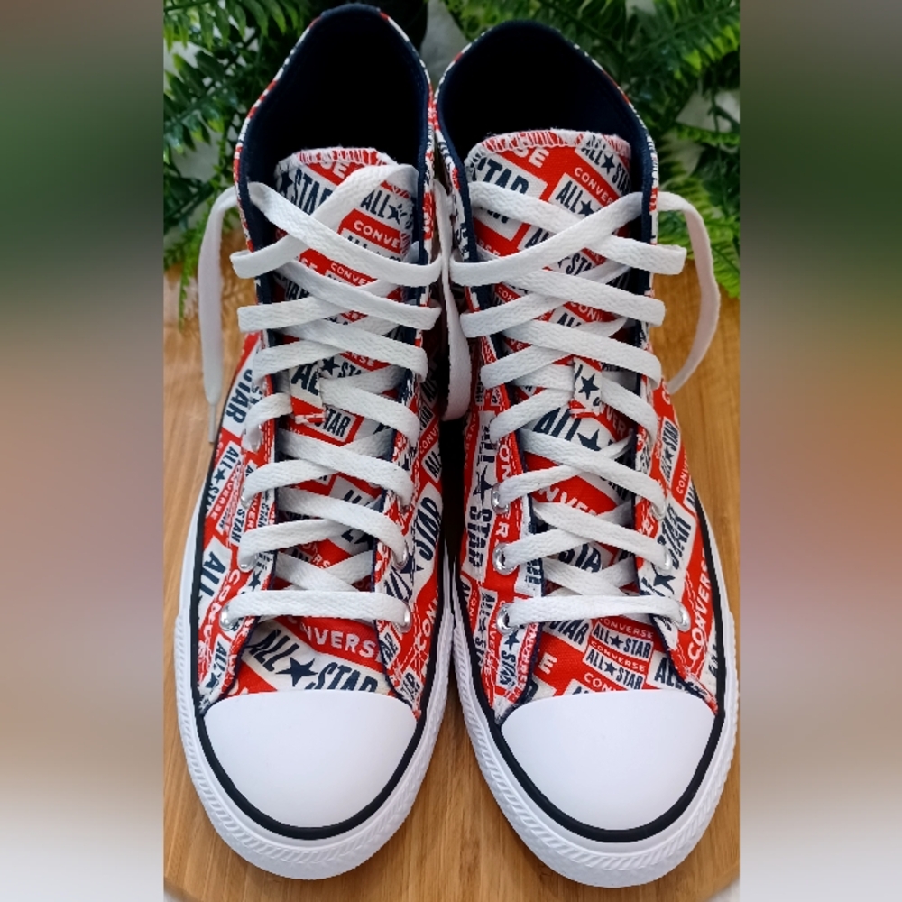 Unisex Chuck Taylor  All Star Logo Red High-Top Canvas Sneakers Mens 7.5 W 9.5